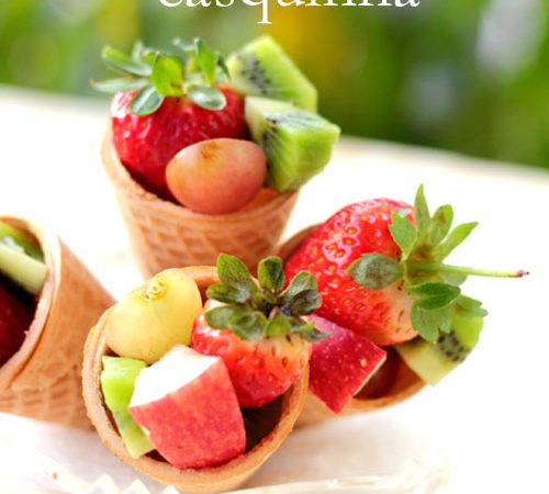 Salada de Frutas servida na casquinha
