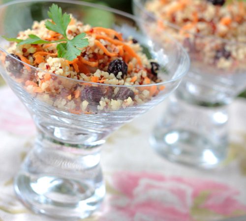 Cuscuz com Quinoa, Frango e Maçãs